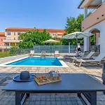 Villa Lotus By Istrabook