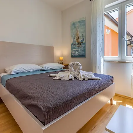 Villa Lotus By Istrabook Pula