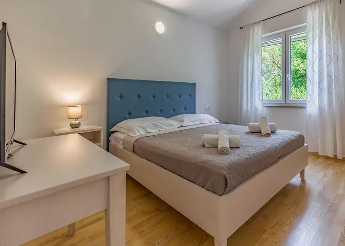 Villa Lotus By Istrabook