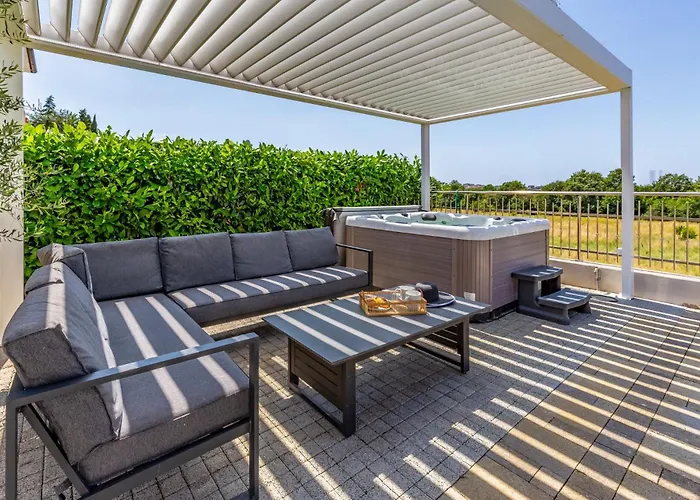 Lotus By Istrabook Villa Pula